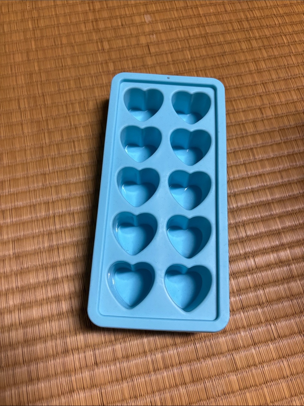 Blue Heart-Shaped Silicone Ice Tray - 10 Cavity